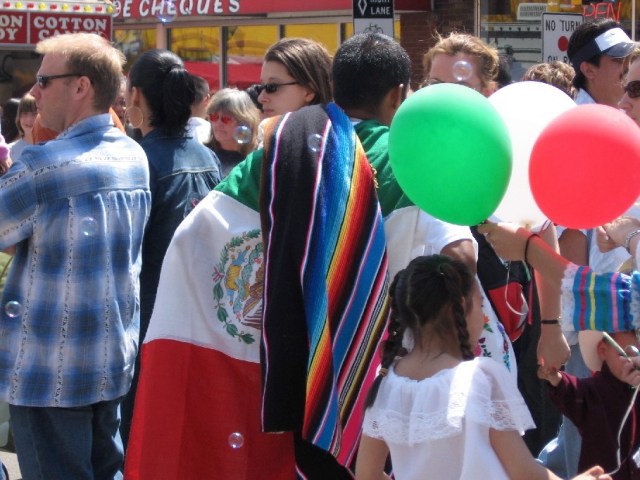 2006-cinco-de-mayo-festival-04_143226750_o