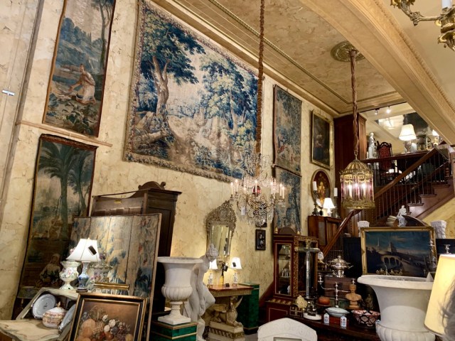 8574A191-70D7-4B69-8BAC-20F28F57B6B1_1_105_c